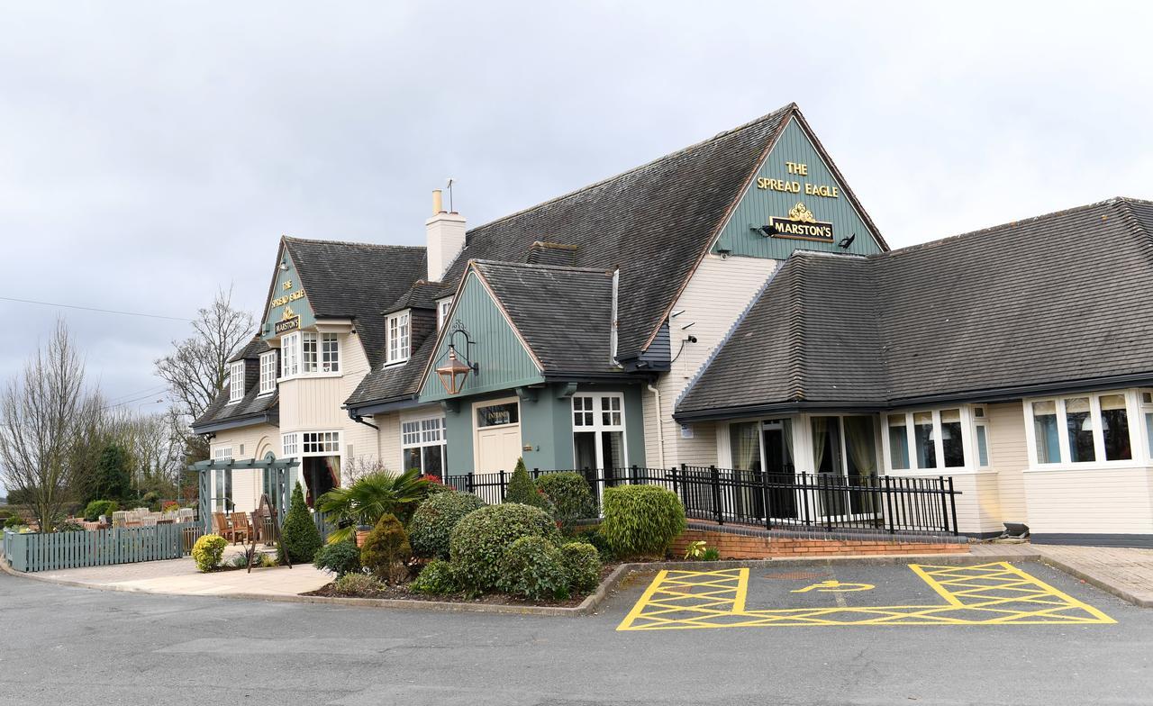 Spread Eagle, Gailey By Marston'S Inns Exterior photo